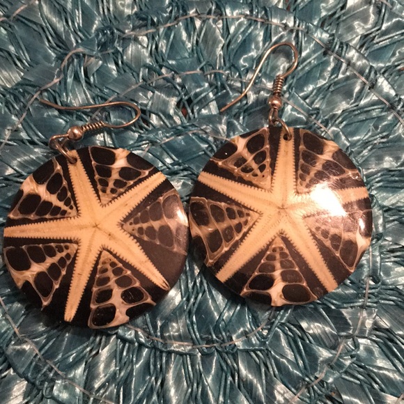 unknown Jewelry - Real Starfish Earrings